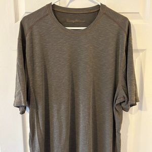 Tommy Bahama T-Shirt